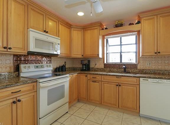 4th image of 17562 Blackfriar Dr