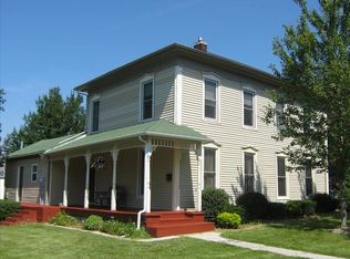 210 E Sheridan St, Macon, MO 63552