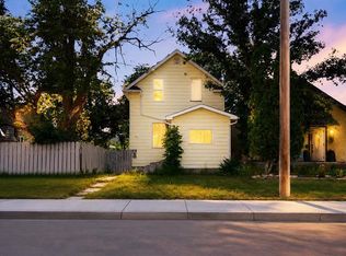 713 L Ave S, Saskatoon, SK S7M2H8