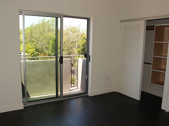 5th image of 3475 S Bentley Ave APT 5