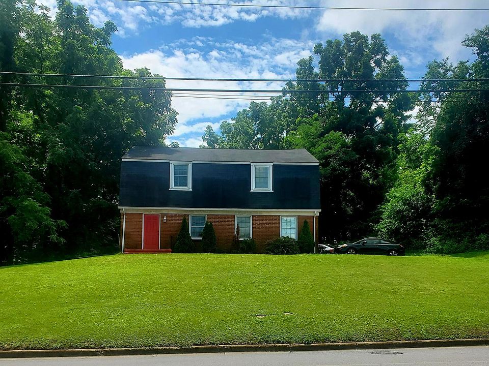 1st image of 2805 Linkhorne Dr #A