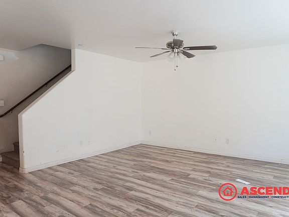 2nd image of 6907 Englefield Dr