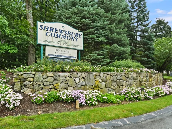 95 Commons Dr APT 111, Shrewsbury, MA 01545