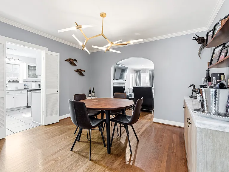 5330 McCommas Blvd — Photo 8