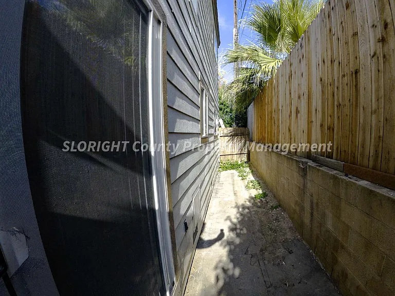 122 Vine St #B — Photo 8