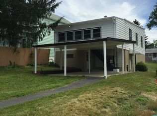 3334 Birney Ave, Moosic, PA 18507