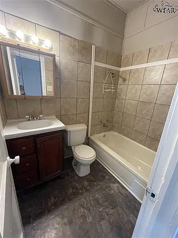 1609 Lucile Ave — Photo 6