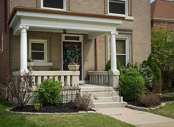 3rd image of 3115 Eads Ave