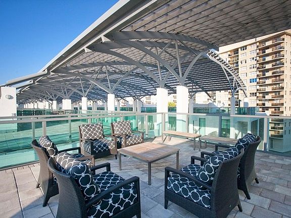 4th image of 6000 Collins Ave APT 532