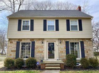 126 Bennington Rd, Akron, OH 44313