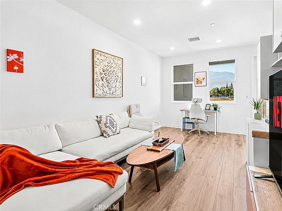 4th image of 4061 E Luna Paseo #31