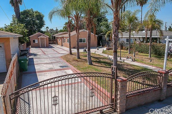 1st image of 12732 Bess Ave