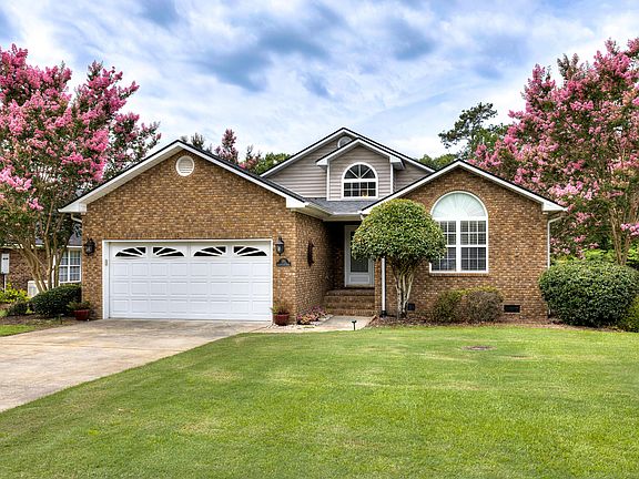 5th image of 85 Ridge Lake Dr