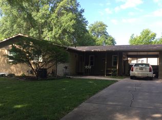 727 Eldon Dr, Lincoln, NE 68510