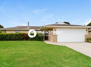 350 NE Genesee Ave, Port Saint Lucie, FL 34983