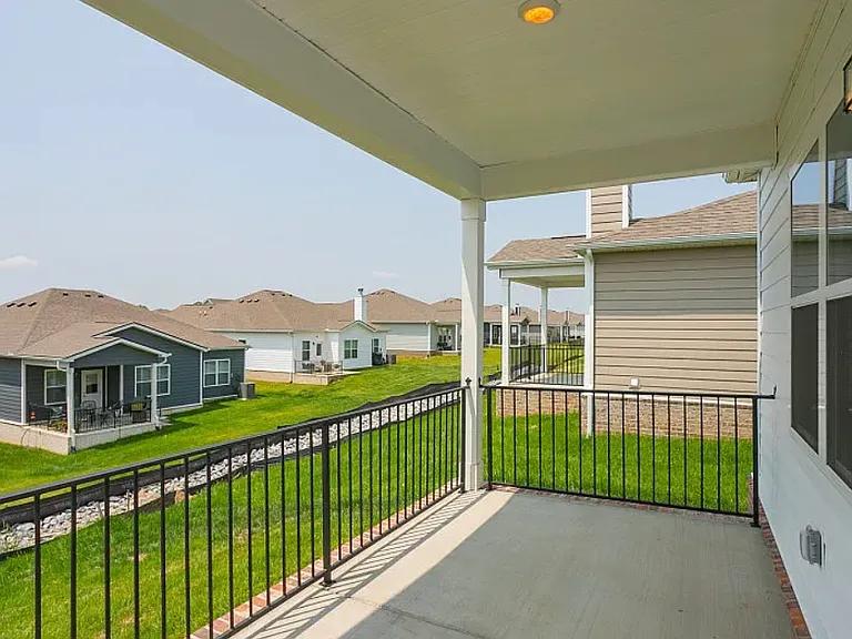 3707 Clementine Ln — Photo 23