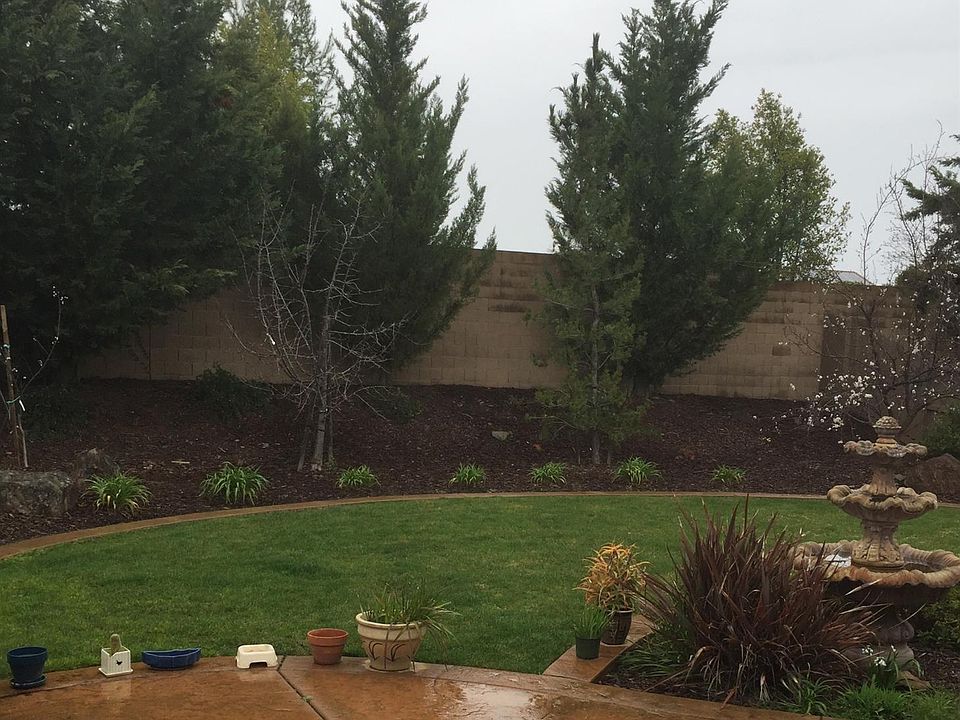 2nd image of 2044 Ranch Bluff Way