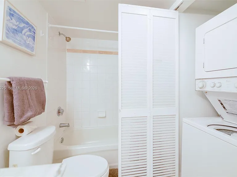 1200 Brickell Bay Dr #3614 — Photo 19