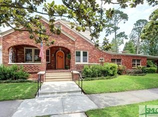 404 E 55th St, Savannah, GA 31405