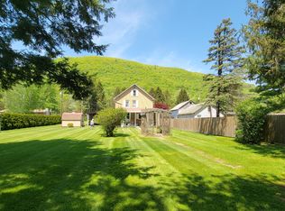 904 Central Ave, Renovo, PA 17764
