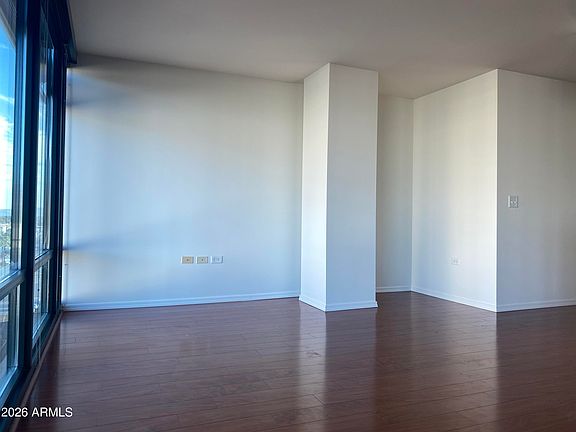 4th image of 4808 N 24th St Unit 1102
