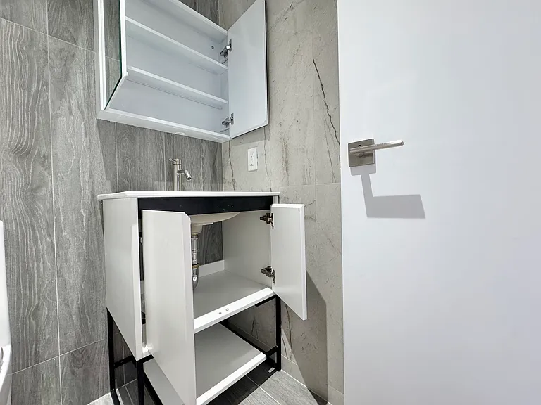 162 Covert St #3A — Photo 16