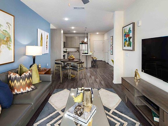 5th image of 5110 S Manhattan Ave #6212