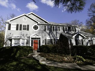 72 Oliver Rd, Cincinnati, OH 45215