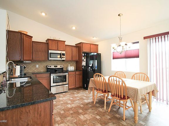 2nd image of 1502 Tillingsdale Dr