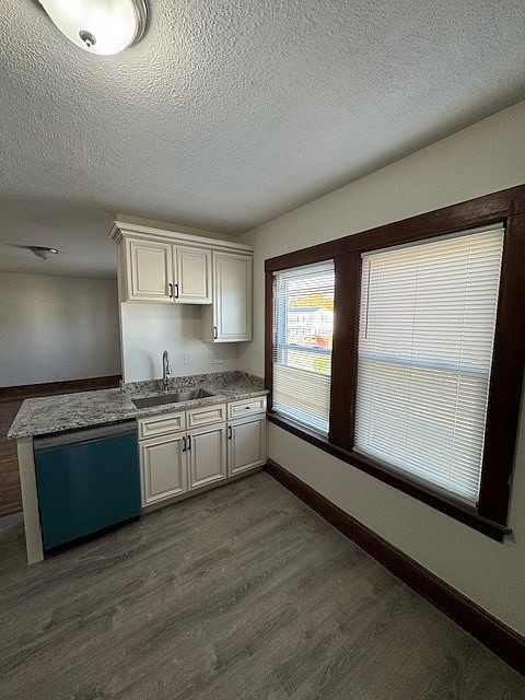 1st image of 30 Boutwell St #30