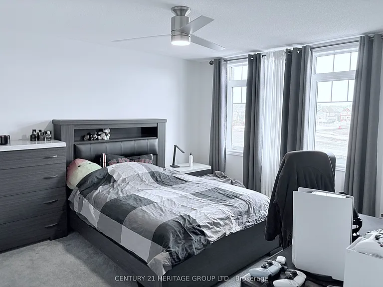 1110 Wickham Rd — Photo 34