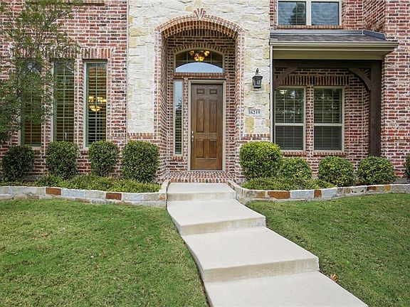 4th image of 16219 Mapleshade Dr