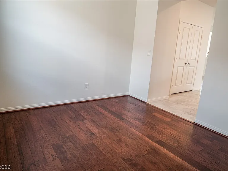 1818 Vibrant Barn Ave — Photo 11