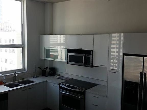 2nd image of 133 NE 2nd Ave APT 2002