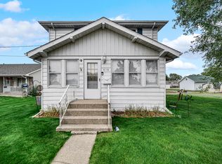 616 N Thomas St, Crown Pt, IN 46307