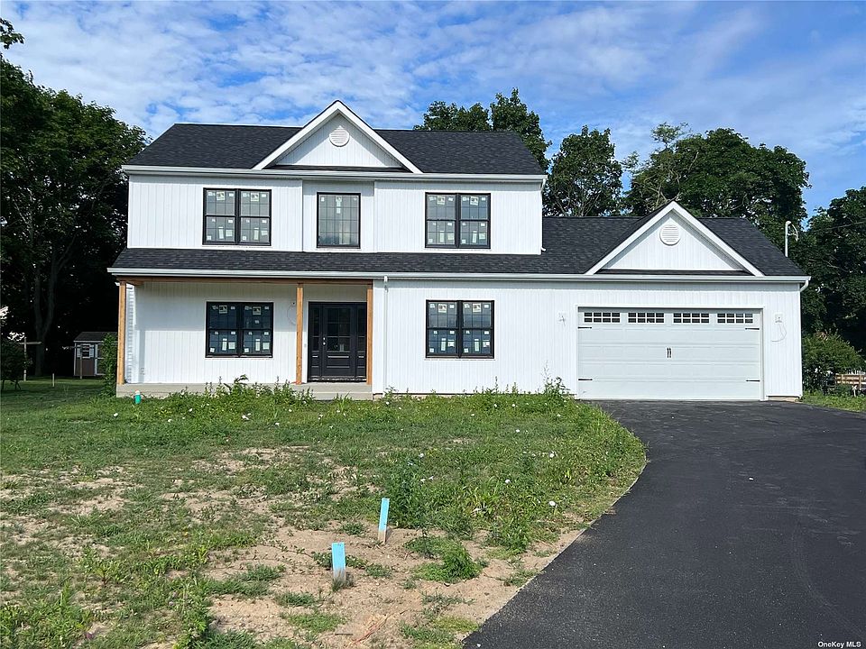 26 Manhattan Avenue, Centereach, NY 11720 Zillow