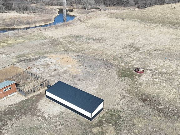 4th image of 52351 848th Rd