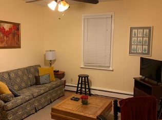65 Regent Ave APT 1, Providence, RI 02908