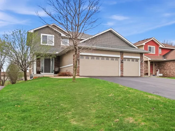 21340 Hytrail Cir, Lakeville, MN 55044