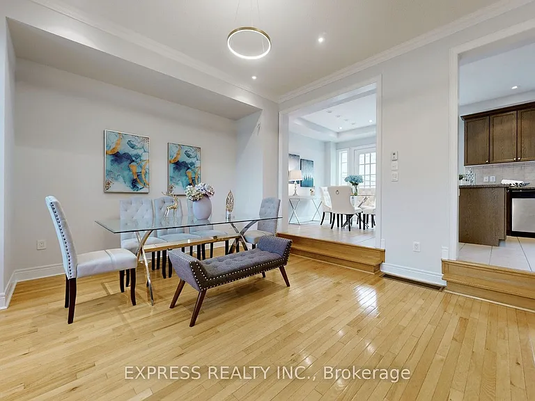 7 Mackenzies Stand Ave — Photo 11