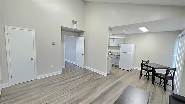 1 bed, 1.0 bath, 788 sqft, $1,550 — Photo 4
