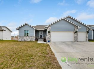 1821 S Stephanie St, Wichita, KS 67207