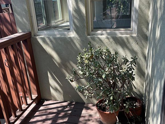 4th image of 3411 Holyoke Dr #1/2