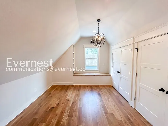 520 Moore Ave — Photo 12
