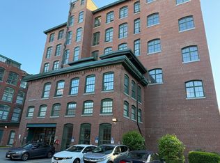 200 Market St APT 215, Lowell, MA 01852