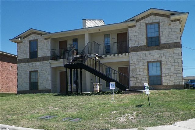 1st image of 2232 Breezy Dr