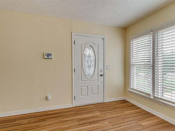 5th image of 1151 NW 92nd St