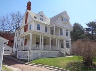 135 Glen Ave, Council Bluffs, IA 51503