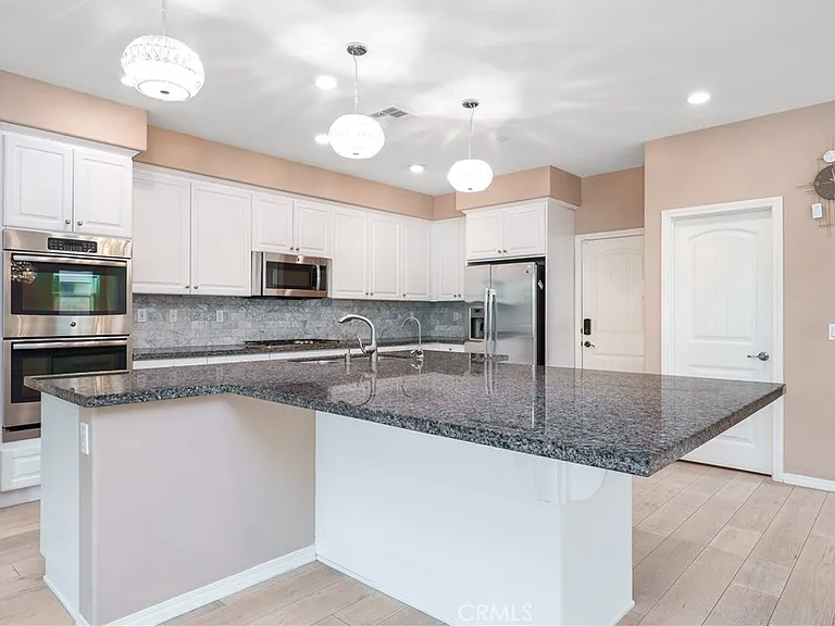 5676 Avocet Dr — Photo 12