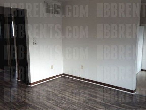 2nd image of 230 Linda Ct APT B